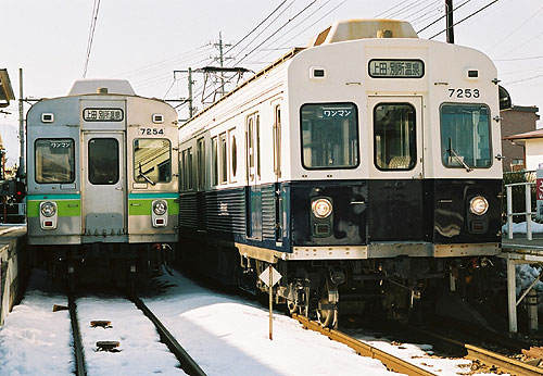 丸窓ラッピング電車試運転写真6