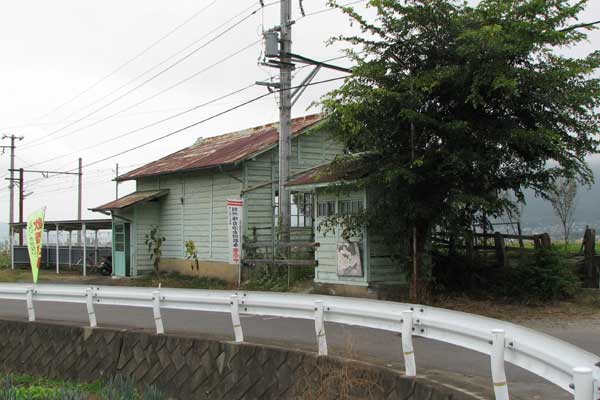 八木沢駅駅舎の画像