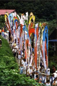 別所温泉の岳の幟行事の写真