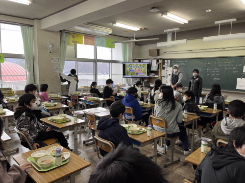 丸子中央小学校の企画給食