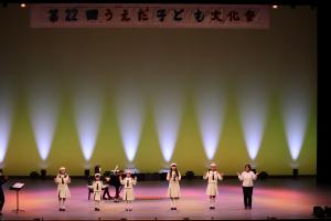上田市少年少女合唱団の発表