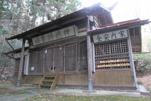 御嶽神社社殿の近距離撮影写真