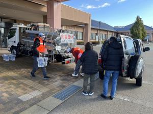 災害派遣給水車