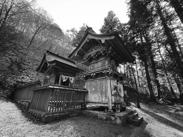 しおちゃん様の前山塩野神社写真