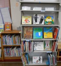 10月絵本室コーナー