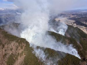 武石林野火災写真 2