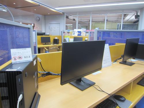 パソコンコーナーの写真