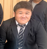 堀川隊員