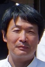 講師の先生の顔写真