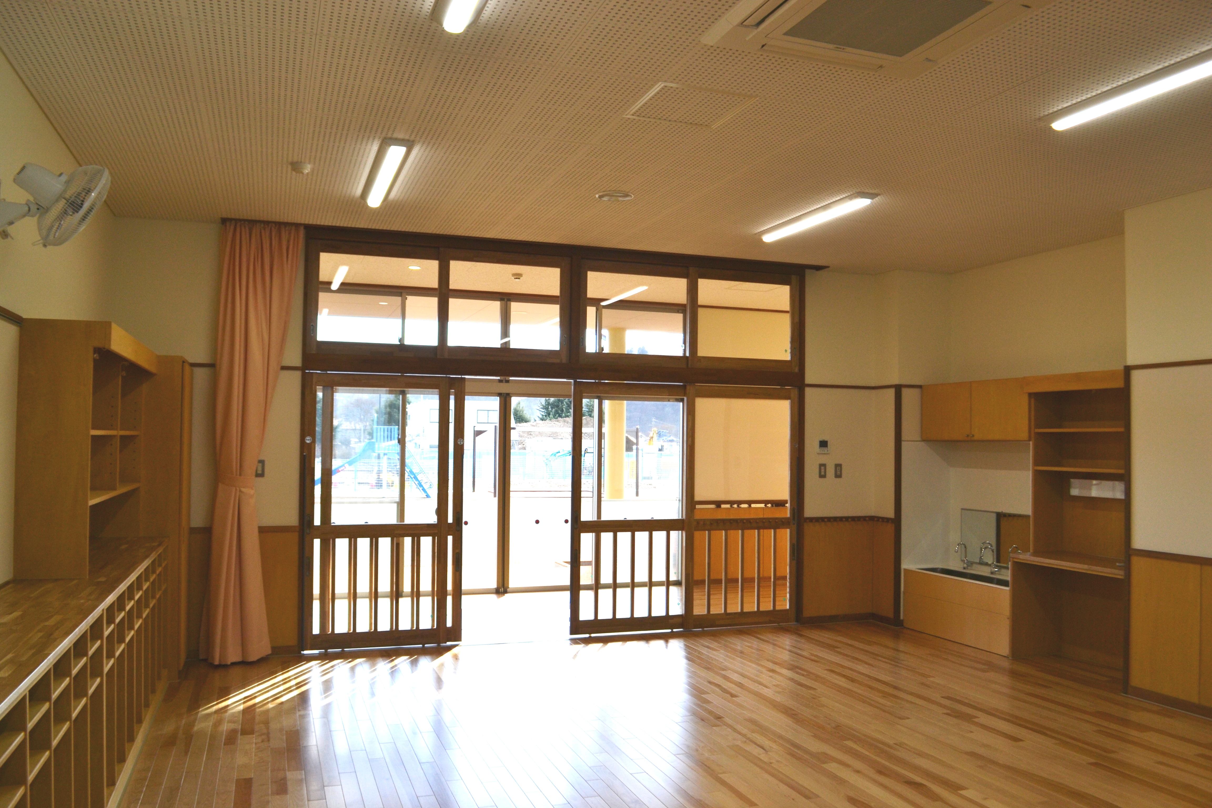 神川保育園保育室の画像