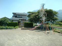 西塩田保育園園庭の画像2