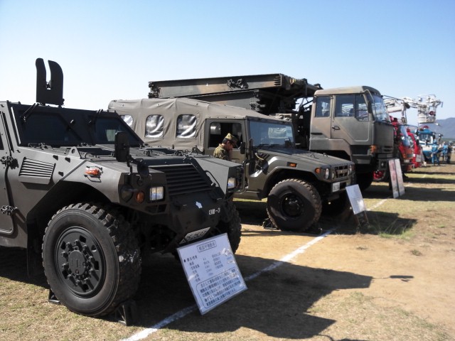 災害対策車両展示の画像