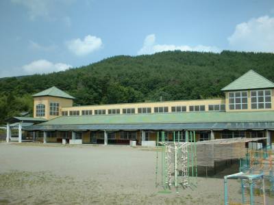 依田保育園外観の画像