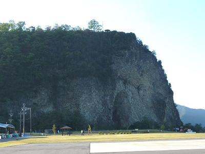 千曲公園と岩鼻