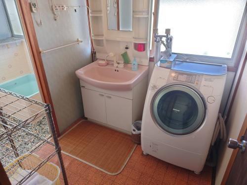 管理番号:5221(物件番号:UL-0277)洗面所