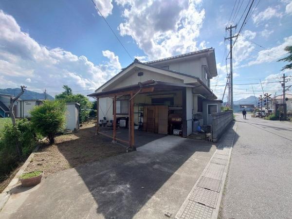 管理番号：2250（物件番号：UL-0218）の駐車場