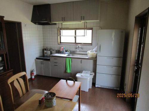 管理番号：4236（物件番号：UR-0195）台所