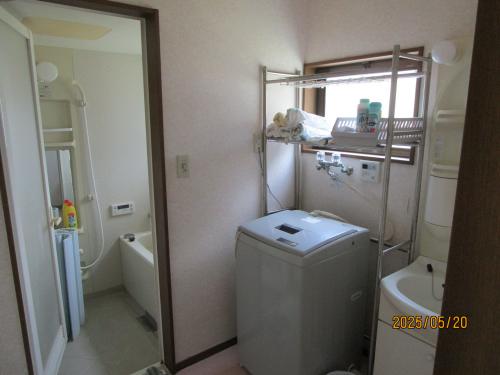 管理番号：4236（物件番号：UR-0195）脱衣所