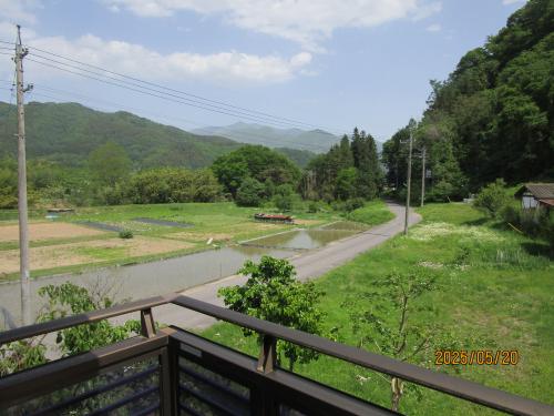 管理番号：4236（物件番号：UR-0195）2階からの景色