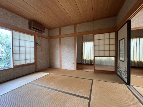 管理番号：3268（物件番号：UL-0296）離れ2階和室