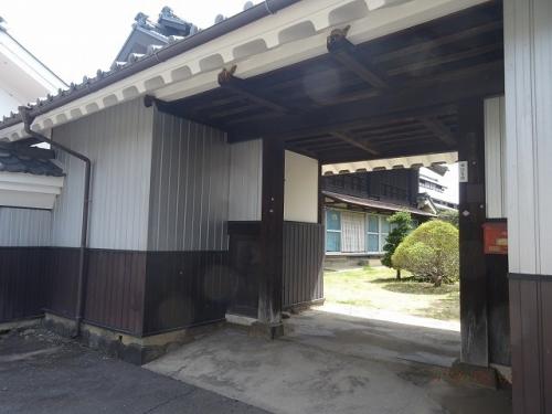 管理番号：1259（物件番号：UR-0187）の門