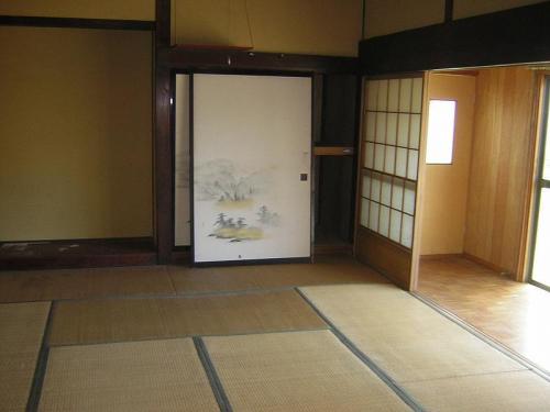 管理番号:4238(物件番号:UR-0197)の和室(2)