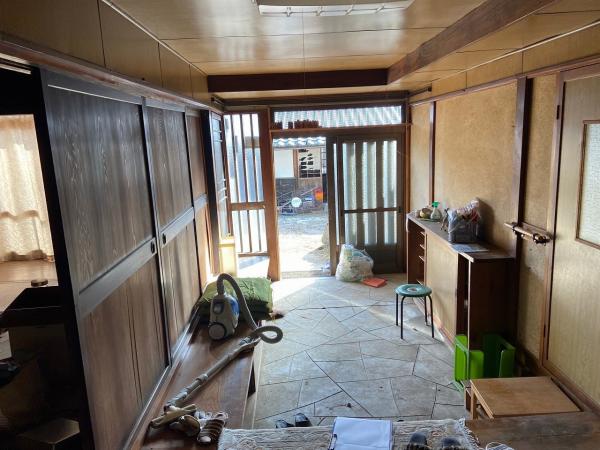 管理番号：3233（物件番号：UL-0212）の玄関内側