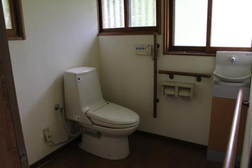 管理番号:1262(物件番号:UR-0193)トイレ