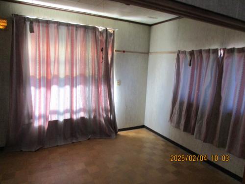 管理番号：3269（物件番号：UL-0299）の居室（4）