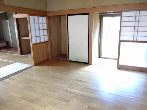 管理番号:3260(物件番号:UL-0276)リビング