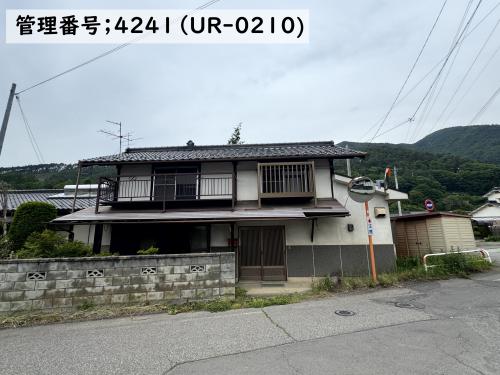 管理番号:4241(物件番号:UR-0210)外観