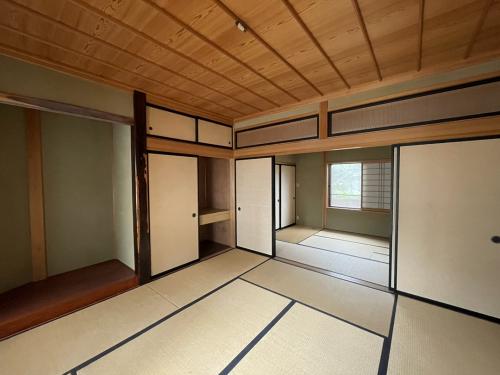 管理番号：2291（物件番号：UL-0306）の1階和室（2）